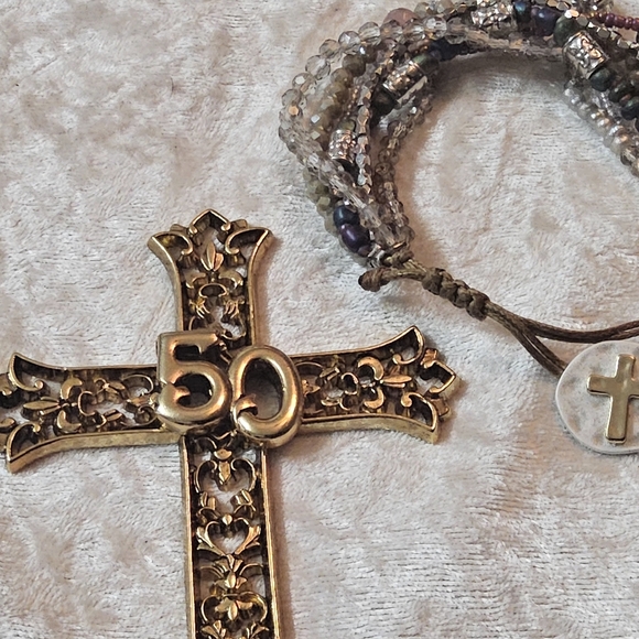 Prayer Bracelet 7.5 in & 50 year Anniversary Gold Tone Cross Book Mark - Picture 8 of 8